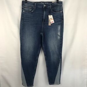 NWT Calvin Klein High Rise Ankle Skinny Jeans